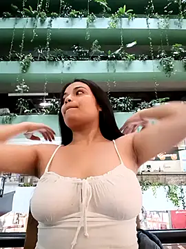  Estrellita  online show from February 21, 3:47 pm