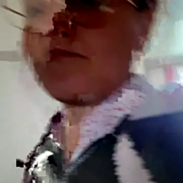 Snapshot of IamYourNarcotic chatting on October 22, 11:20 am IamYourNarcotic online show from October 22, 11:20 am