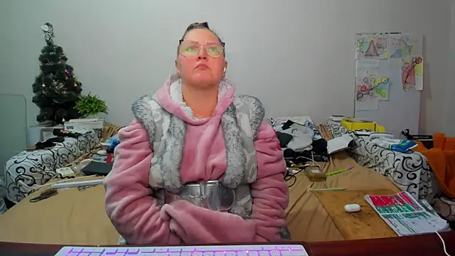 IamYourNarcotic online show from February 8, 3:21 pm