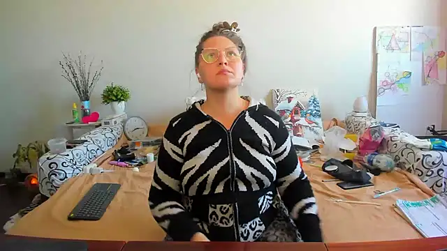 IamYourNarcotic online show from March 9, 12:30 pm