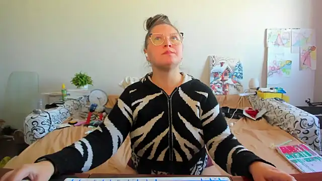 IamYourNarcotic online show from February 10, 9:08 am