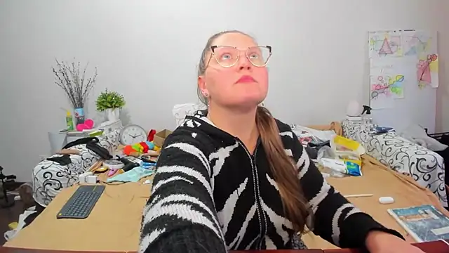 IamYourNarcotic online show from February 26, 2:28 pm