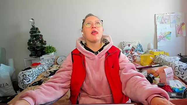 IamYourNarcotic online show from January 19, 1:37 pm