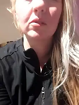 Mllesha74000 online show from January 15, 7:06 pm