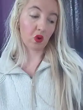 Mllesha74000 online show from November 2, 12:54 pm