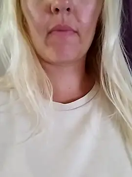 Mllesha74000 online show from September 14, 4:29 pm