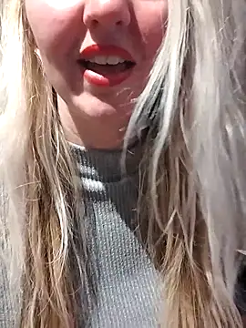 Mllesha74000 online show from February 1, 6:50 pm