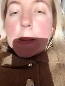 Mllesha74000 online show from February 13, 7:25 pm