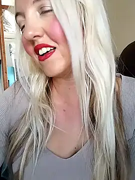 Mllesha74000 online show from September 27, 1:28 pm