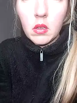 Mllesha74000 online show from November 10, 3:06 pm