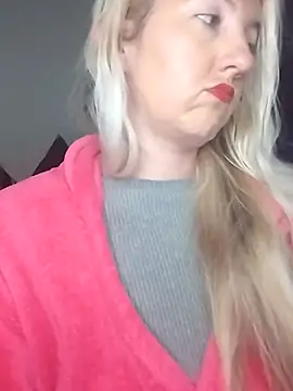 Mllesha74000 online show from November 30, 2:40 pm