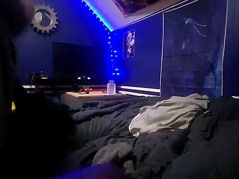 Snapshot of canadacockinme chatting on February 8, 11:13 pm canadacockinme online show from February 8, 11:13 pm