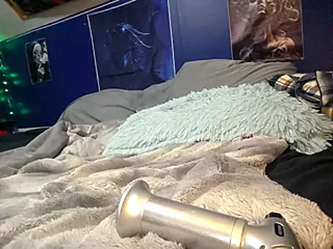 canadacockinme online show from April 10, 9:44 pm