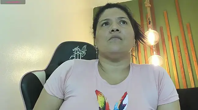 Snapshot of Sharloth_milf chatting on March 11, 3:56 pm Sharloth milf online show from March 11, 3:56 pm