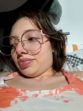 linda-schmidt online show from March 30, 5:42 am