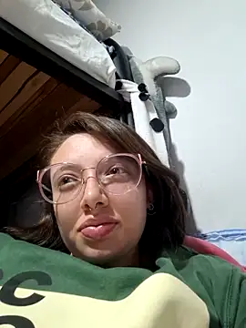 linda-schmidt online show from March 7, 3:57 am