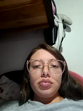 linda-schmidt online show from October 18, 2:46 am