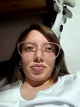 linda-schmidt online show from January 10, 2:40 am