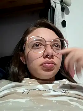 linda-schmidt online show from November 6, 3:43 am