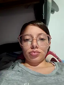 linda-schmidt online show from May 31, 1:33 am