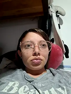 linda-schmidt online show from February 4, 1:33 am