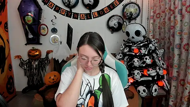linda-schmidt online show from October 7, 3:07 am