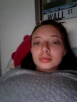 linda-schmidt online show from October 5, 12:45 am