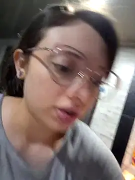 linda-schmidt online show from November 7, 12:59 am