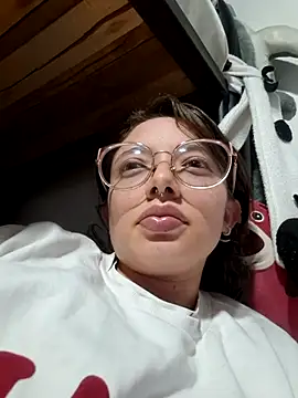 linda-schmidt online show from December 22, 12:55 am