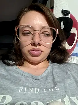 linda-schmidt online show from February 17, 2:42 am