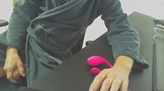 BisexDreams online show from December 11, 2:22 pm