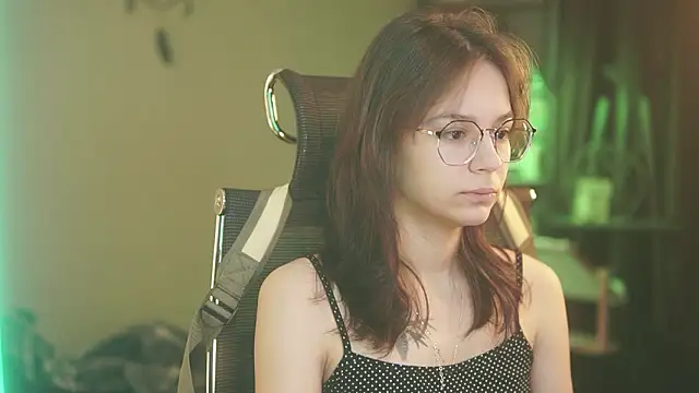 alyssa sweet online show from February 26, 4:45 am