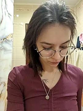 Snapshot of alyssa_sweet chatting on March 10, 1:34 am alyssa sweet online show from March 10, 1:34 am