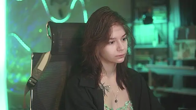 alyssa sweet online show from March 4, 5:04 am