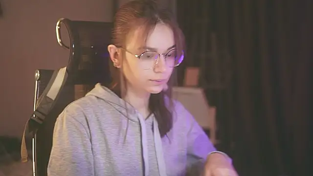 alyssa sweet online show from February 20, 5:04 am