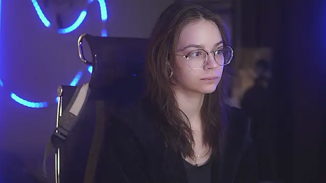 alyssa sweet online show from March 27, 8:26 am