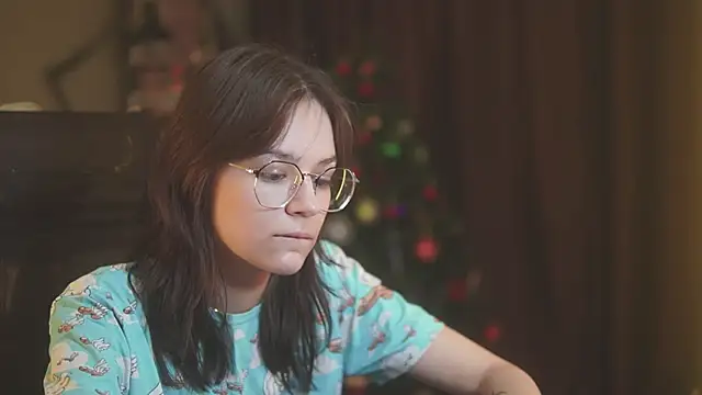 alyssa sweet online show from December 19, 5:32 am