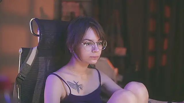 alyssa sweet online show from February 10, 5:28 am