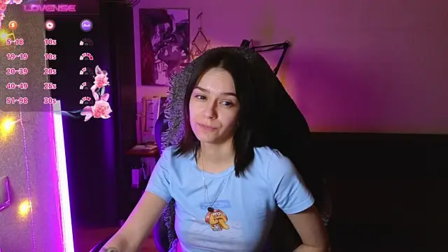 Snapshot of alyssa_sweet chatting on February 20, 5:12 am alyssa sweet online show from February 20, 5:12 am
