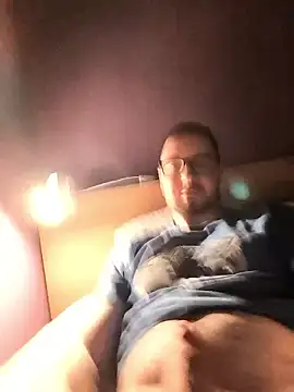 GreenHornyGuy online show from January 10, 10:05 pm