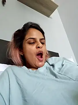 DirtySnowball69 online show from April 10, 7:26 am