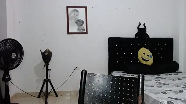 Snapshot of venuz_mendoza20 chatting on October 17, 9:38 pm venuz mendoza20 online show from October 17, 9:38 pm