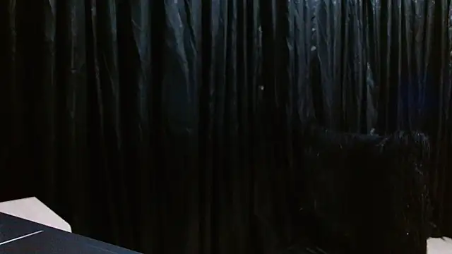 Snapshot of venuz_mendoza20 chatting on July 11, 1:33 pm venuz mendoza20 online show from July 11, 1:33 pm