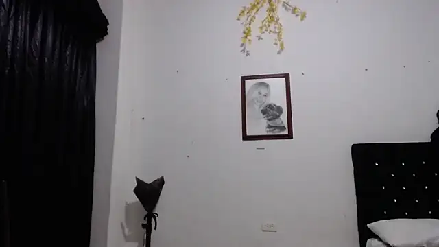 Snapshot of venuz_mendoza20 chatting on September 25, 2:23 pm venuz mendoza20 online show from September 25, 2:23 pm