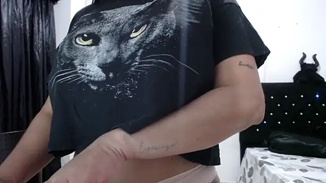 venuz mendoza20 online show from November 25, 3:12 pm