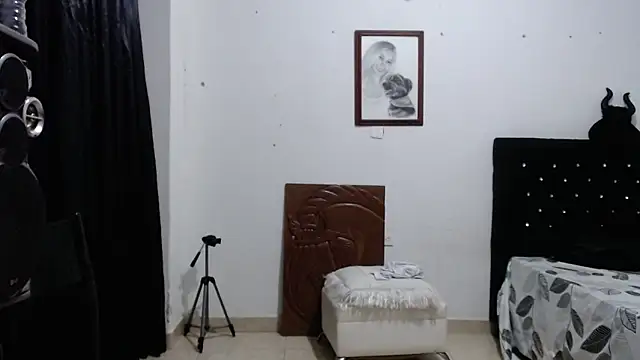 venuz mendoza20 online show from December 18, 12:09 pm