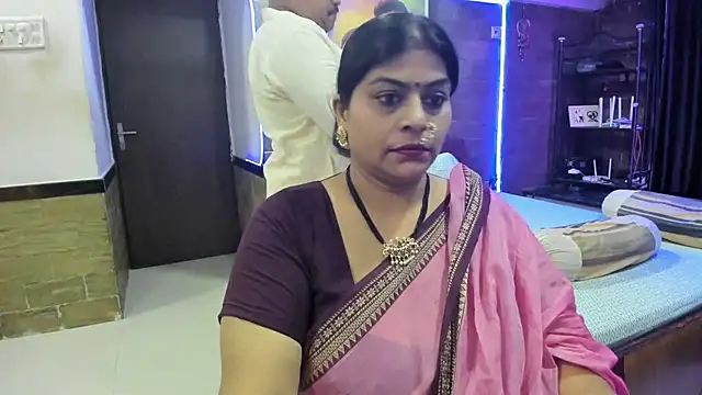 Snapshot of tarivishu23 chatting on October 21, 3:22 pm tarivishu23 online show from October 21, 3:22 pm