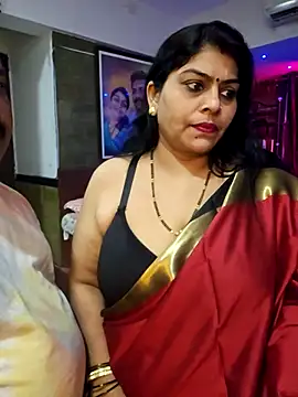 Snapshot of tarivishu23 chatting on October 20, 1:33 pm tarivishu23 online show from October 20, 1:33 pm