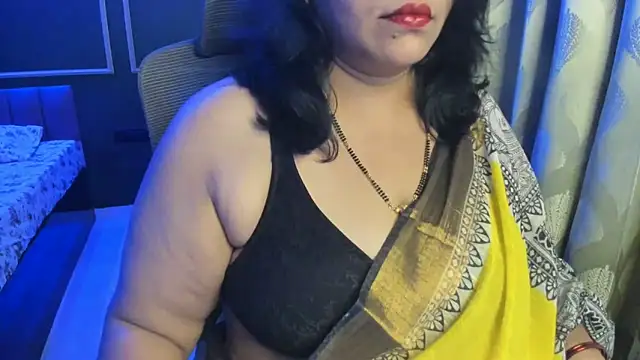 Snapshot of tarivishu23 chatting on May 11, 1:29 am tarivishu23 online show from May 11, 1:29 am