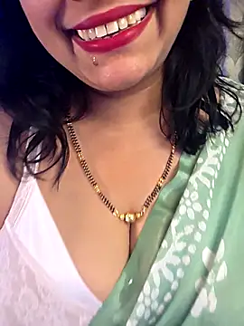 Snapshot of tarivishu23 chatting on April 20, 1:24 pm tarivishu23 online show from April 20, 1:24 pm